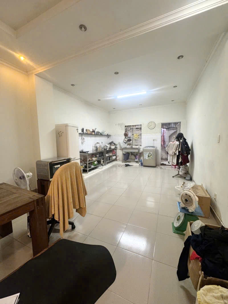 Nhà 83m2 Cao Xuân Dục P12Q8 P.Bình Đông 16024298