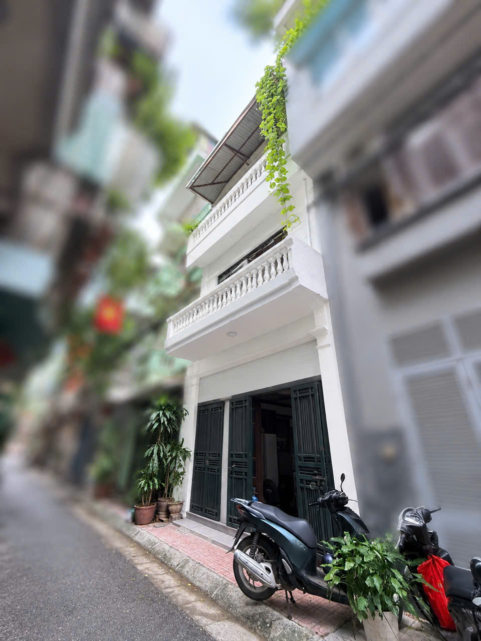 Bán nhà Phân Lô gần phố Thanh Nhàn, ô tô đỗ cửa, không quy hoạch 16024341
