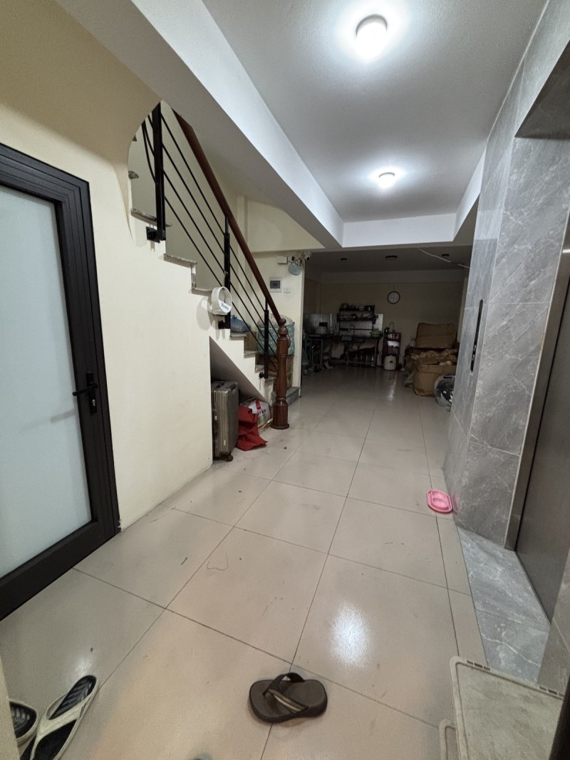 Bán nhà Thạch Bàn,Long Biên 6 tầng,76m,mt5m vỉa hè,oto tránh nhỉnh 15 tỷ  16024399
