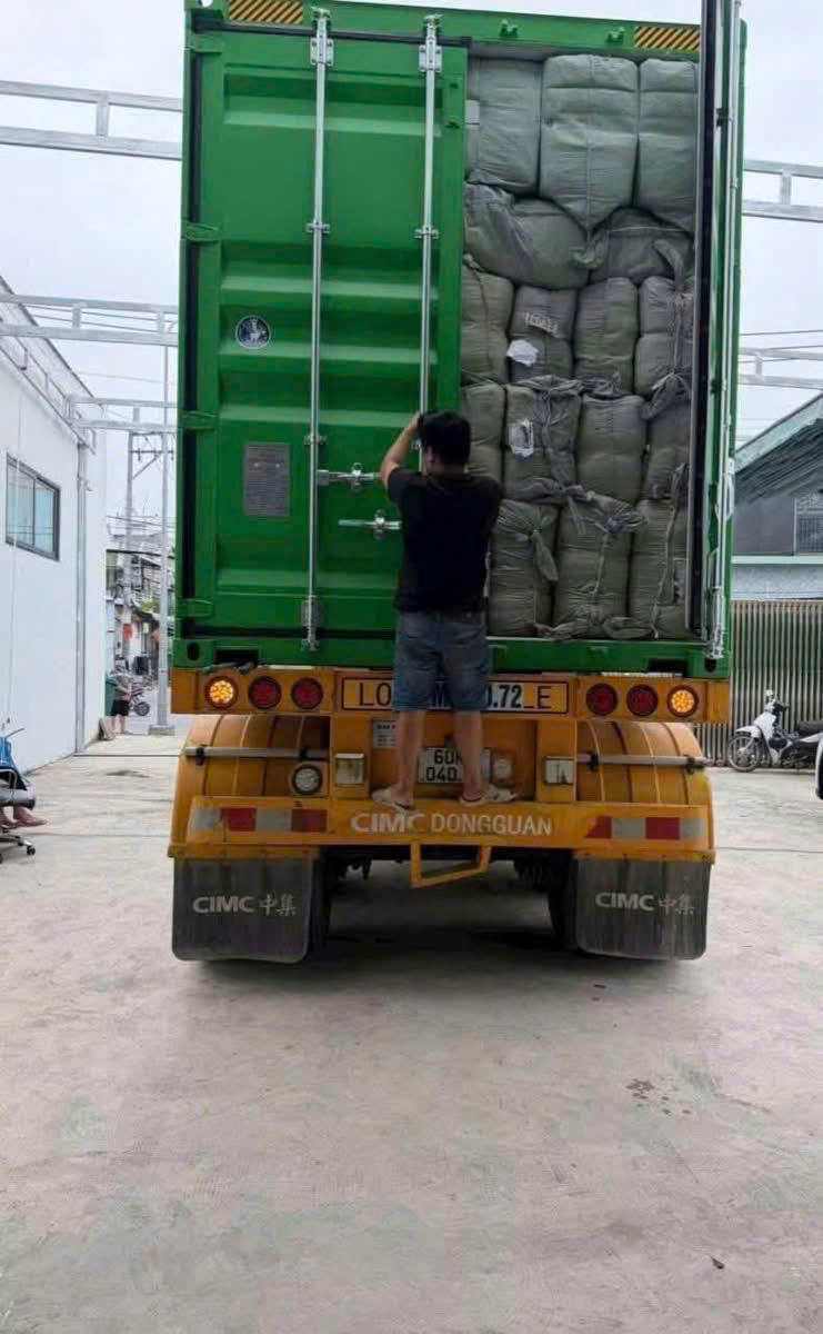 CHO THUÊ XƯỞNG MẶT TIỀN NGUYỄN THỊ THẢNH – HÓC MÔN 16024530