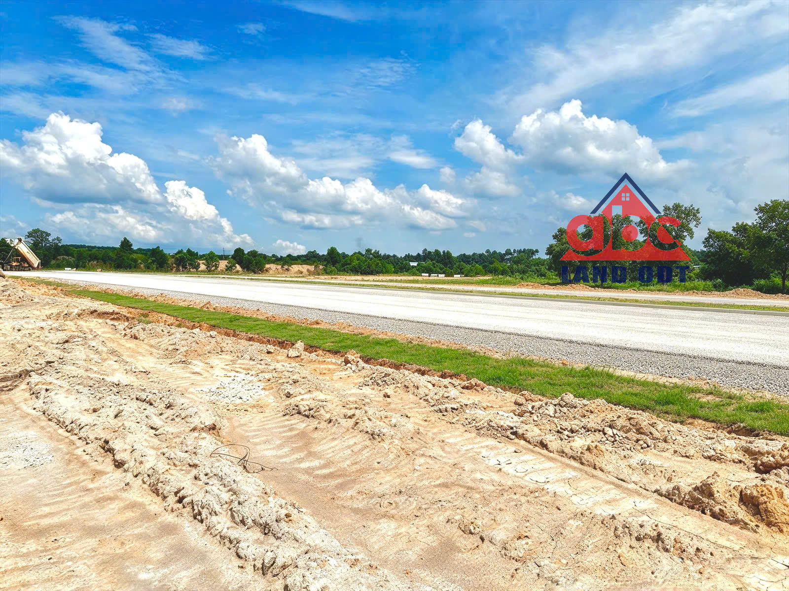 D342 chuyển nhượng đất KCN, thu hút nhiều DN FDI. hạ tầng đang hoàn thiện, bàn giao liền 16024649
