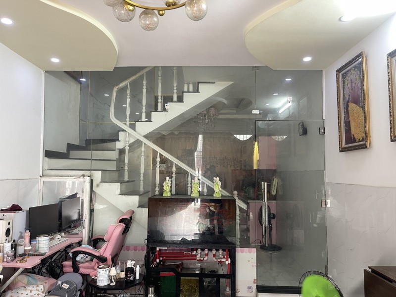 ♪ Đường 10.5m gần Lê Đình Lý, Trường học Liên Cấp, 43m2, ngang 4m, 2 tầng, Kinh doanh tốt. 16024717