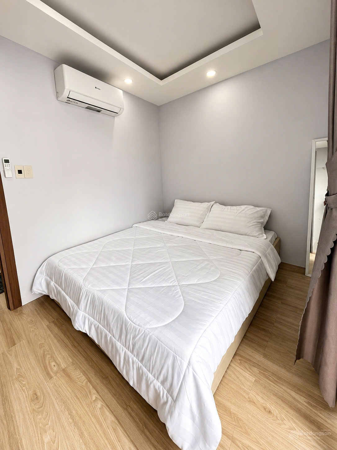 Cho thuê căn hộ 2 phòng ngủ đường Lê Hữu Trác, Sơn Trà, Đà Nẵng
K38/25, Đường Lê Hữu Trác, Phường An Hải Bắc, Quận Sơn Trà, Đà Nẵng 16024720
