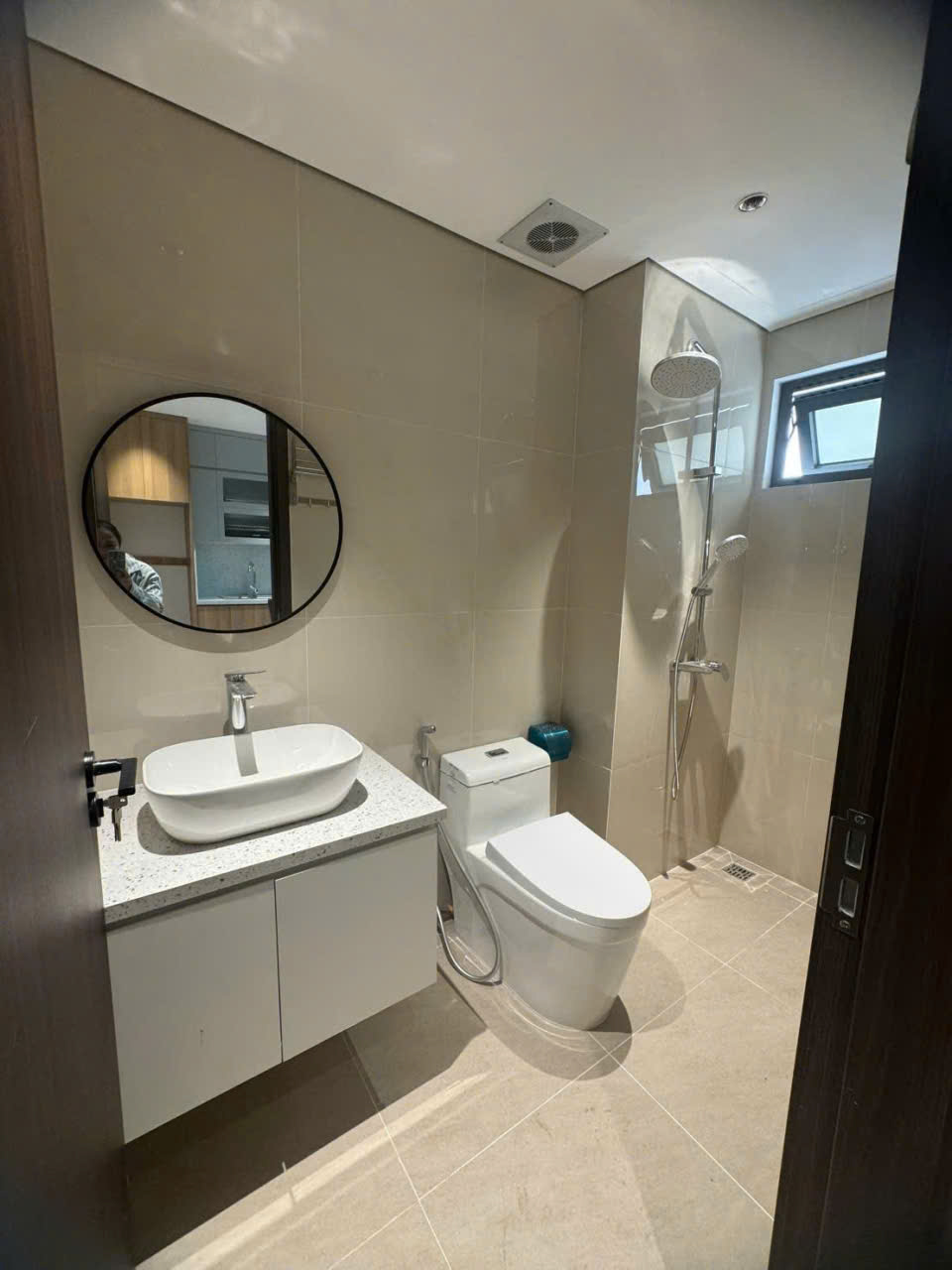 Bán nhà Ngọc Thuỵ- Cạnh Chợ 33m 6 tầng thang máy full NT 7,8 tỷ(TL) 16024722