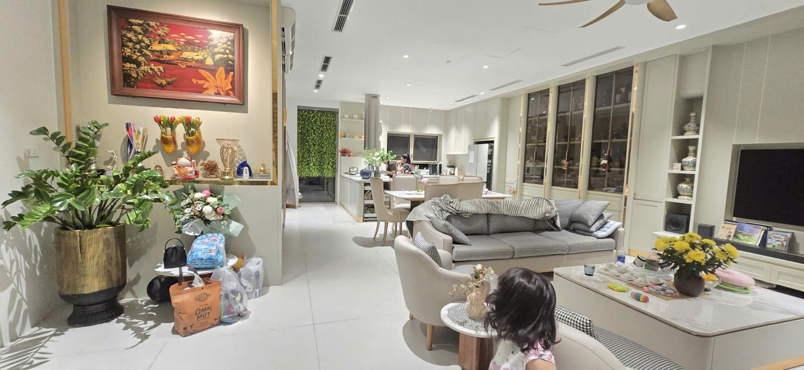 BÁN NHÀ  LIỀN KỀ TÂY HỒ RESIDENCE – VÕ CHÍ CÔNG  136M² – 4 TẦNG + HẦM – THANG MÁY 69.9 TỶ LH 16024732