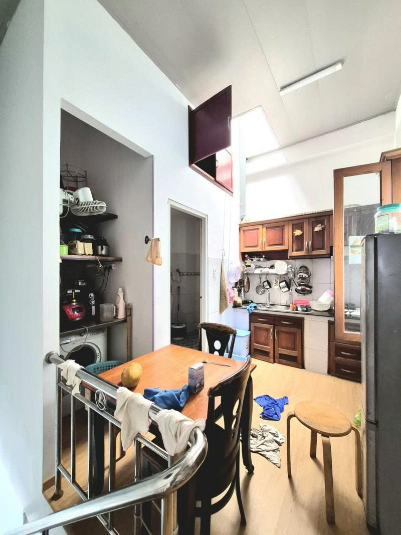 Bán nhà Mặt tiền Gò Dầu - thông ra Bình Longl,  4x11m, 2 Tầng, căn Góc - 2PN, 9,2 Tỷ. 16024769