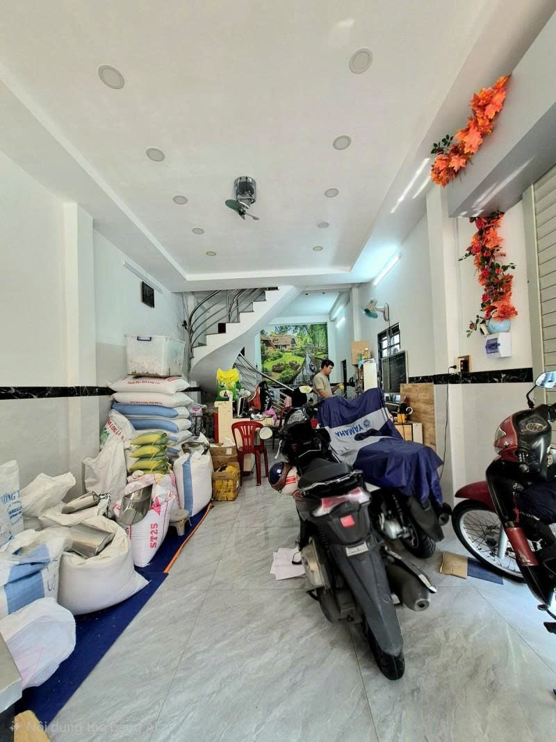 Bán nhà Mặt tiền Gò Dầu - thông ra Bình Longl,  4x11m, 2 Tầng, căn Góc - 2PN, 9,2 Tỷ. 16024769
