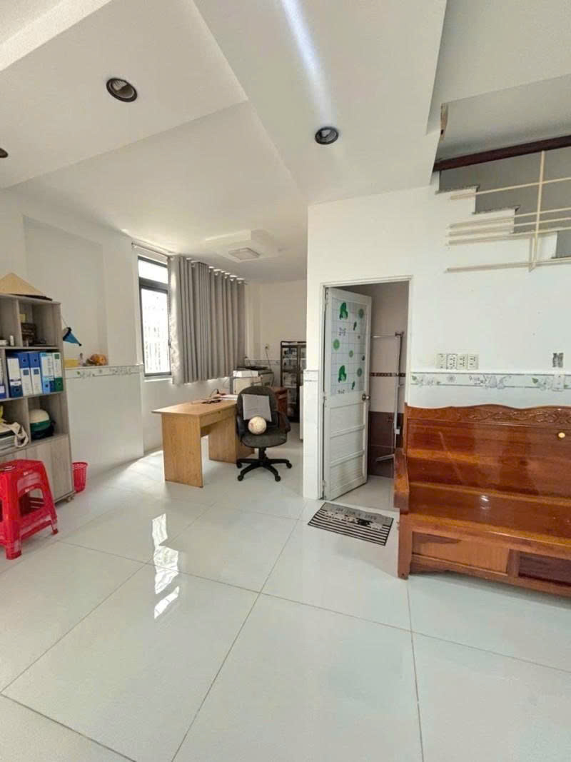 Bán nhà phố Hẻm 4m Trương Quốc Dung - Nguyễn Văn Trỗi, 8,9x6m, 4 Tầng, 4PN, 10,2 Tỷ. 16024774