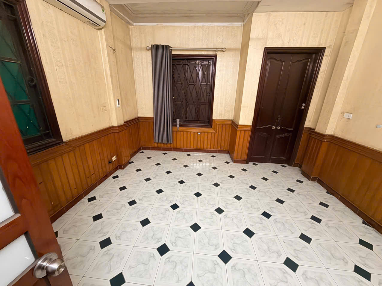 CHO THUÊ NHÀ NGÕ 252 TÂY SƠN – ĐỐNG ĐA – Ô TÔ TRÁNH ĐỖ 16024790