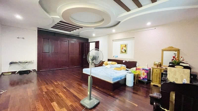 Bán nhà Mặt tiền Vườn Lài - gần ngã tư Văn Cao, 6,7x26m, nở hậu 11m, 3 Tầng, chỉ 39,9 Tỷ. 16024791