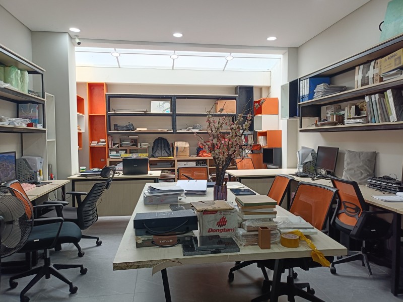 Bán nhà mặt tiền đường số 16, Phước Long B, Q9, Thủ Đức, TP HCM. DT 90m2, 4 tầng, SHR. Giá 13.9 tỷ. 16024859