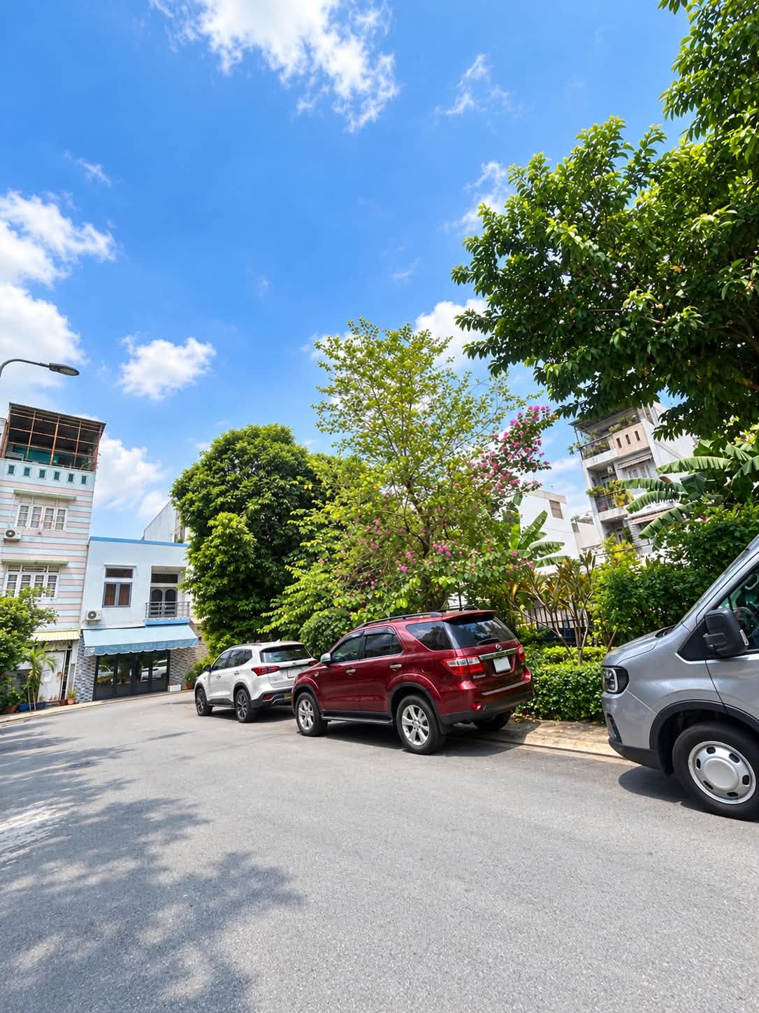 SIÊU PHẨM HIẾM CÓ 114M2 NGANG 5.2M 4 TẦNG HẺM NHƯ MẶT TIỀN VIEW CÔNG VIÊN KHU ĐẮT ĐỎ NHẤT TÂN PHÚ. 16024903