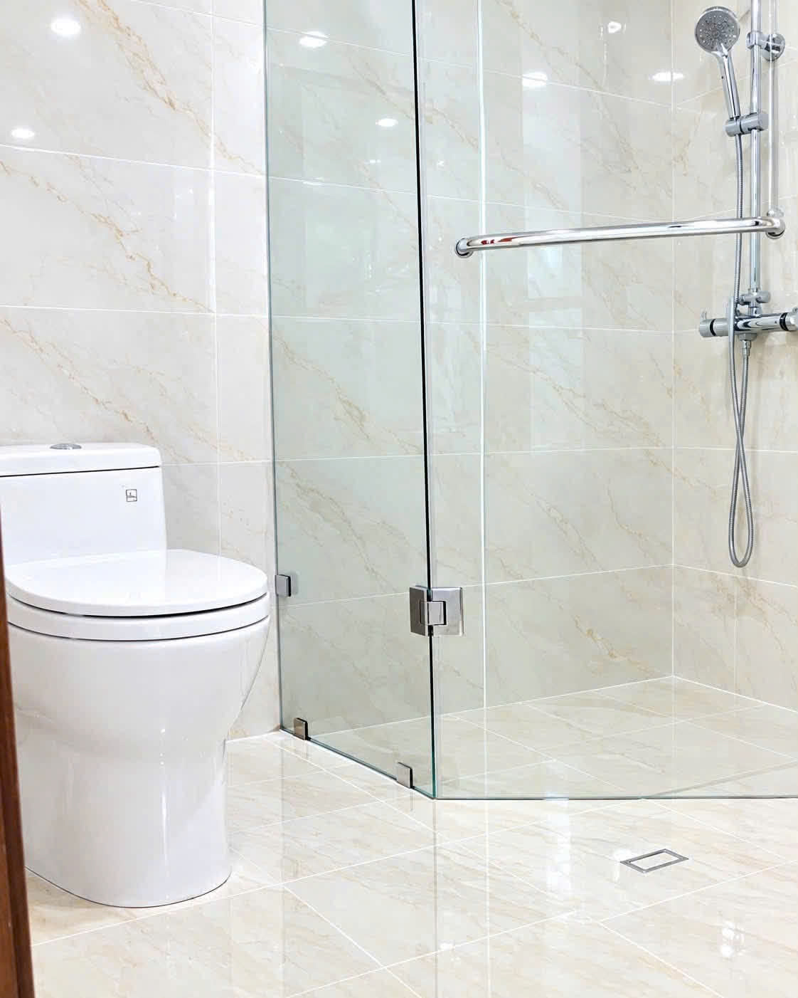 Chính chủ bán căn hộ The Golden Star Quận 7 - 65m2, 2PN, 2WC, tầng cao view Sài Gòn, có sổ hồng 16024957