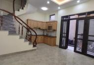 Bán nhà riêng, phố Quan Nhân, 46m 5 tầng nhỉnh 6 tỷ.