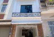 Chính chủ bán nhà Đức Diễn, 50m2 4 tầng, Ô tránh trước cửa, Dân trí cao, Giá 5.95 Tỷ