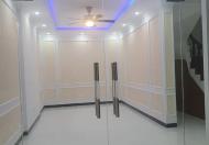 Bán nhà Cầu Giấy cả phố chỉ có một 55m2 mt5m 5t lô góc phân lô 5,8 tỷ 