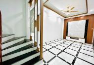 Phân lô, OTO,Bán nhà ngõ 82 Yên Lãng,2 Thoáng, 50m2, 6.4 tý