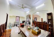 Biệt thự sân vườn Ven sông đường số 38, Hiệp Bình Chánh, 220m2 giá 18 tỷ