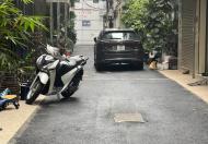Ô tô đỗ cửa phố Ngọc Thụy - Long Biên, nhỉnh 3 tỷ,chủ rất cần tiền bán gấp