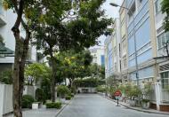Cần bán BT Imperia Garden, Nguyễn Huy Tưởng,DT 196m x 4,5t, hoàn thiện, thang máy,có hầm. LH: 0989129838
