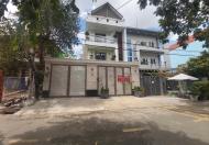 Cho thuê nhà biệt thự đường Nguyễn Duy Trinh gần chợ Tân lập Q.2 (240m2) 46 tr/tháng